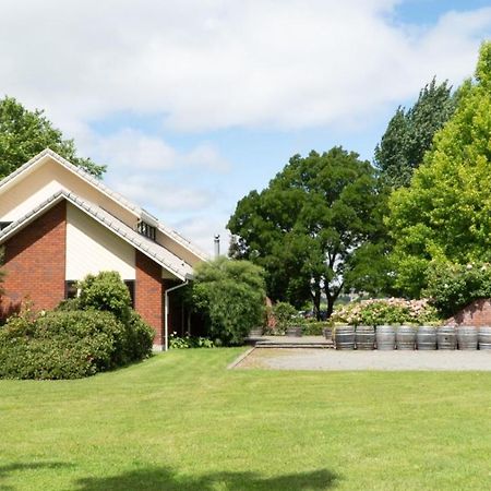 Fairhall Lodge Woodbourne Exterior photo